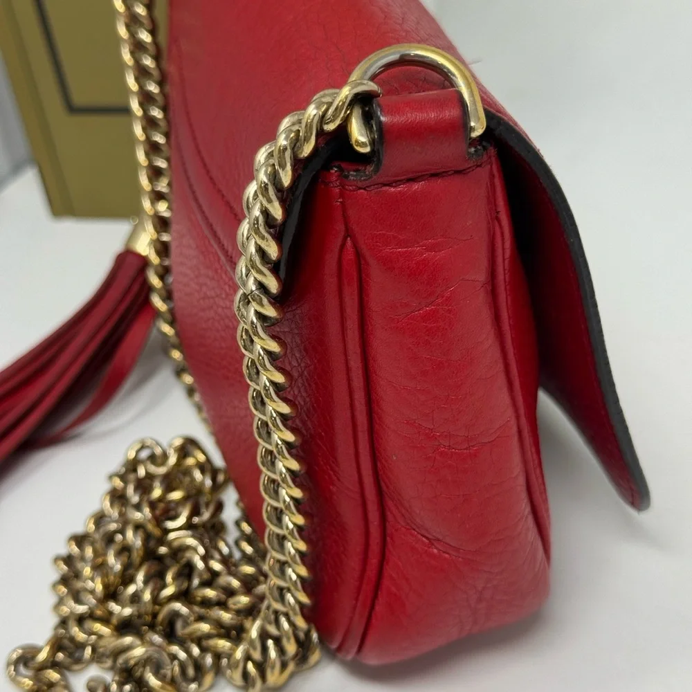 💯 Authentic Gucci Red Soho Small Crossbody Bag with Iconic GG Logo - Picture 6 of 10